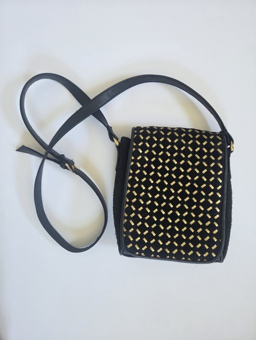VTG Black suede leather crossbody bag with woven gold accents wallet card slots